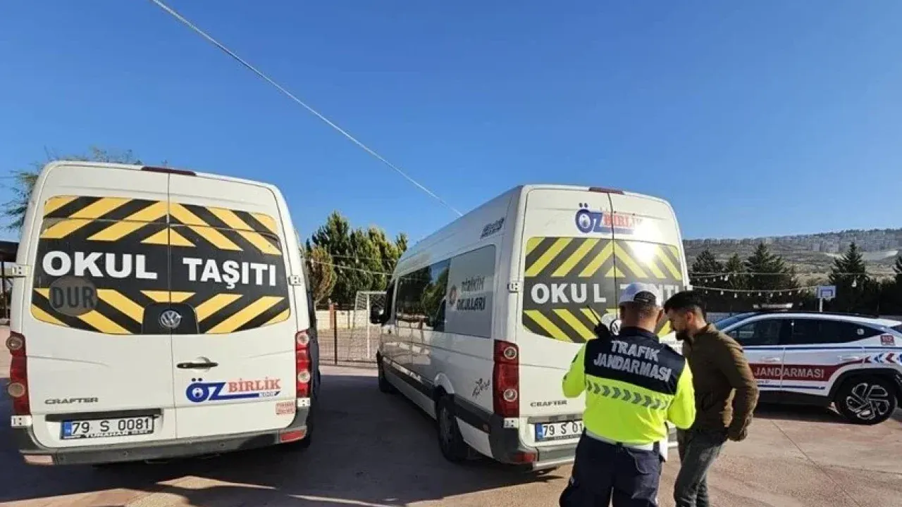 Okul ve çevrelerinde güvenlik denetimleri sürüyor