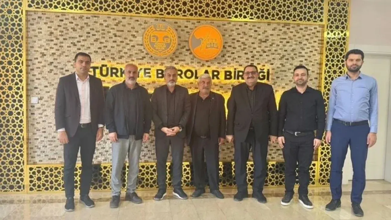    Siirt Gazeteciler Derneğinden Baro Başkanı Alptekin’e Ziyaret