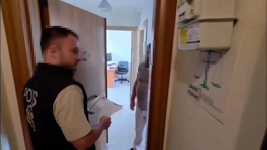 İstanbul’da hukuk bürolarına 'panel' operasyonu: 31 gözaltı / Ek bilgi