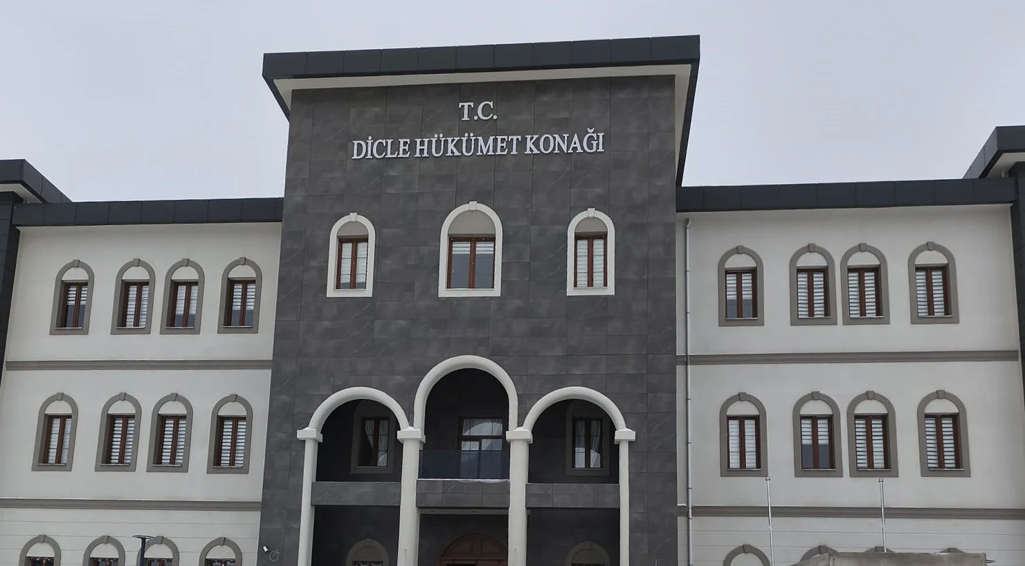 Dicle’de 8 ayda 9 kilo 20 gram esrar, 5 bin 967 kök kenevir ele geçirildi