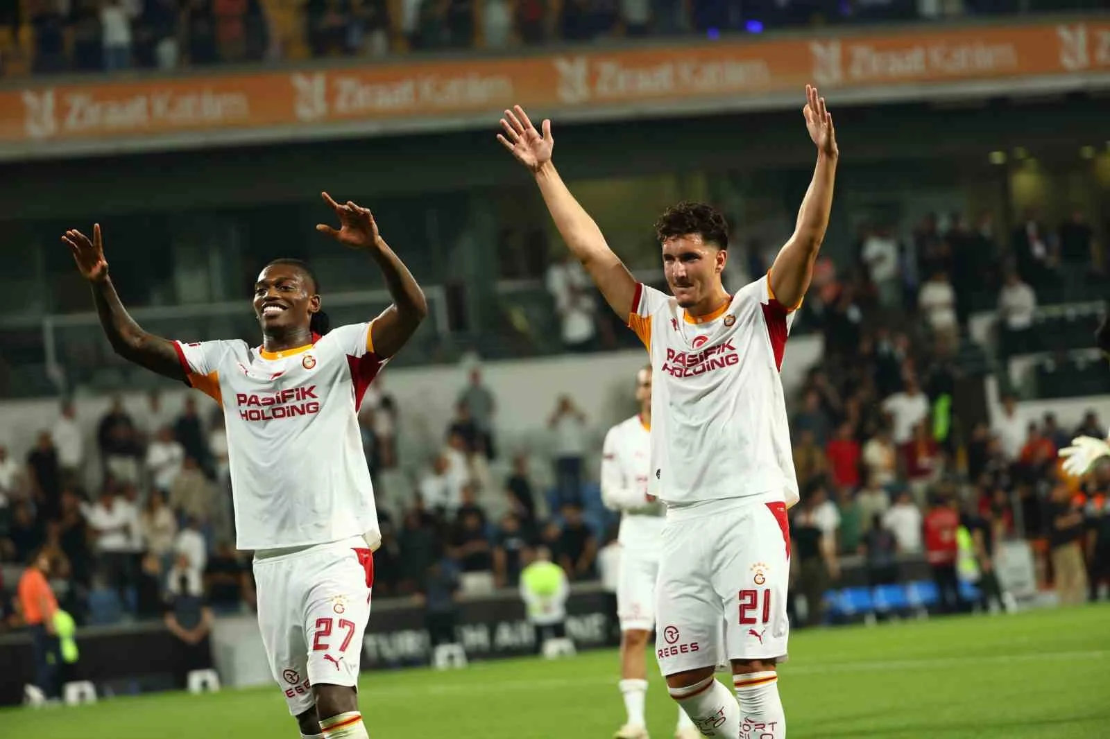 Galatasaray kadrosunu 5 futbolcuyla güçlendirdi