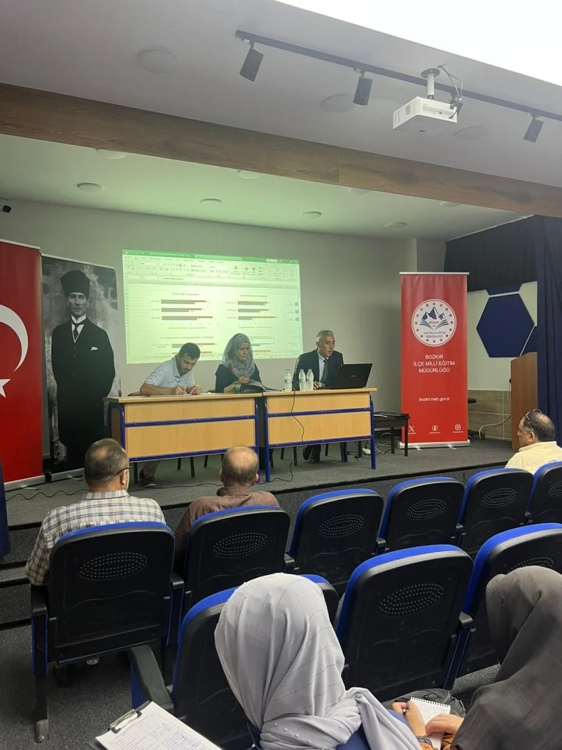 Bozkır’da okul müdürleri yeni eğitim yılı için bir araya geldi