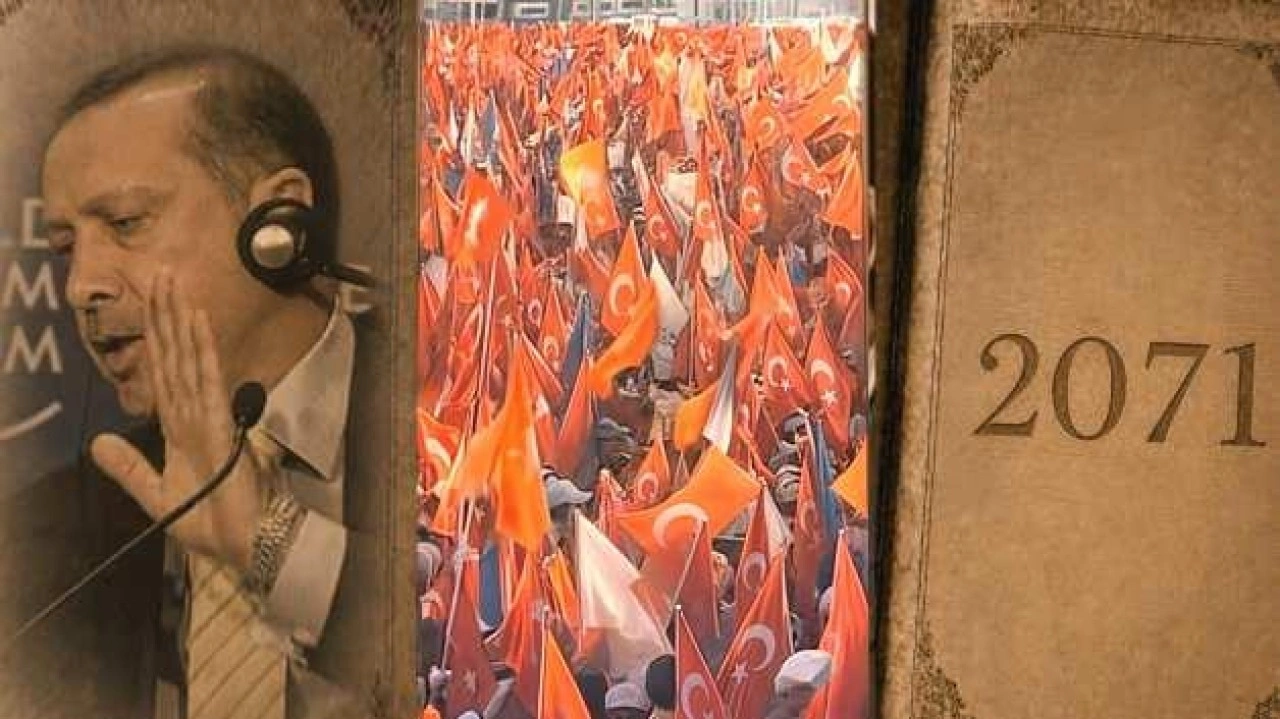 İ&ccedil;işleri Bakanı &Ccedil;ift&ccedil;i'den 25. yıl mesajı: Bu yolculuğun adı memleket sevdasıdır