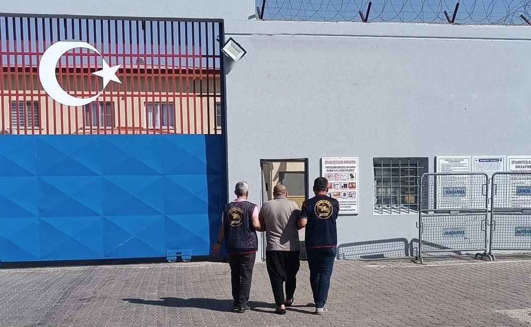 10 Yıl Kesinleşmiş Hapis Cezası Bulunan Şahıs JASAT&rsquo;tan Ka&ccedil;amadı