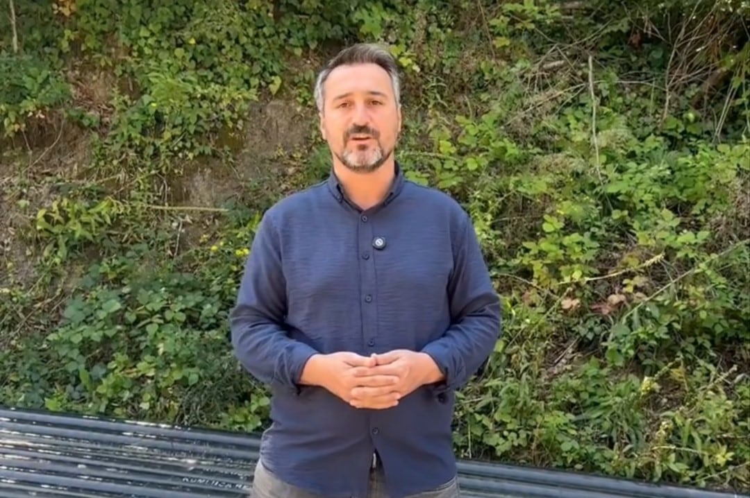 36 yıl sonra yenilenen su ishale hattına ilk kaynak 37 yaşındaki belediye başkanından