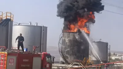 Siirt Kurtalan’daki Petrol Sahasında Yangın: 2 İşçi Yaralandı