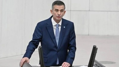 AK Parti ge&ccedil;eceği iddia edilen &Uuml;mit Dikbayır'dan a&ccedil;ıklama!