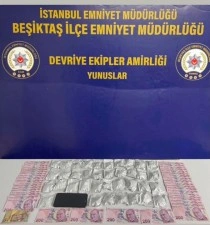 Beşiktaş&rsquo;ta otomobildeki &ccedil;amaşır makinesine kurulan elektronik zuladan uyuşturucu &ccedil;ıktı
