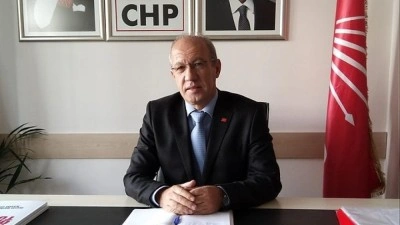 Bir belediye daha Yeni Parti&rsquo;ye ge&ccedil;iyor!