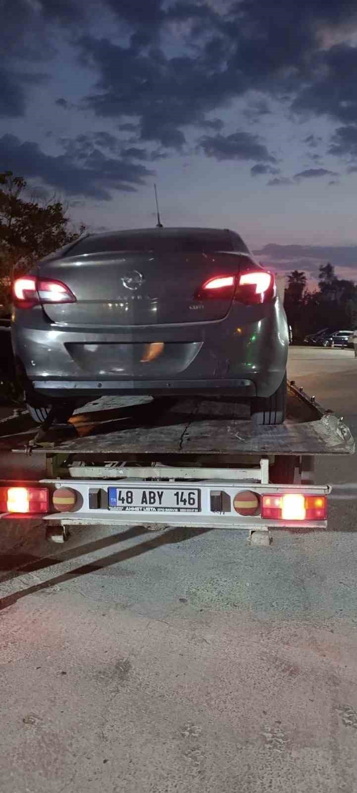 Bodrum&rsquo;da korsan taksi denetimi: "62 ara&ccedil; trafikten men edildi"