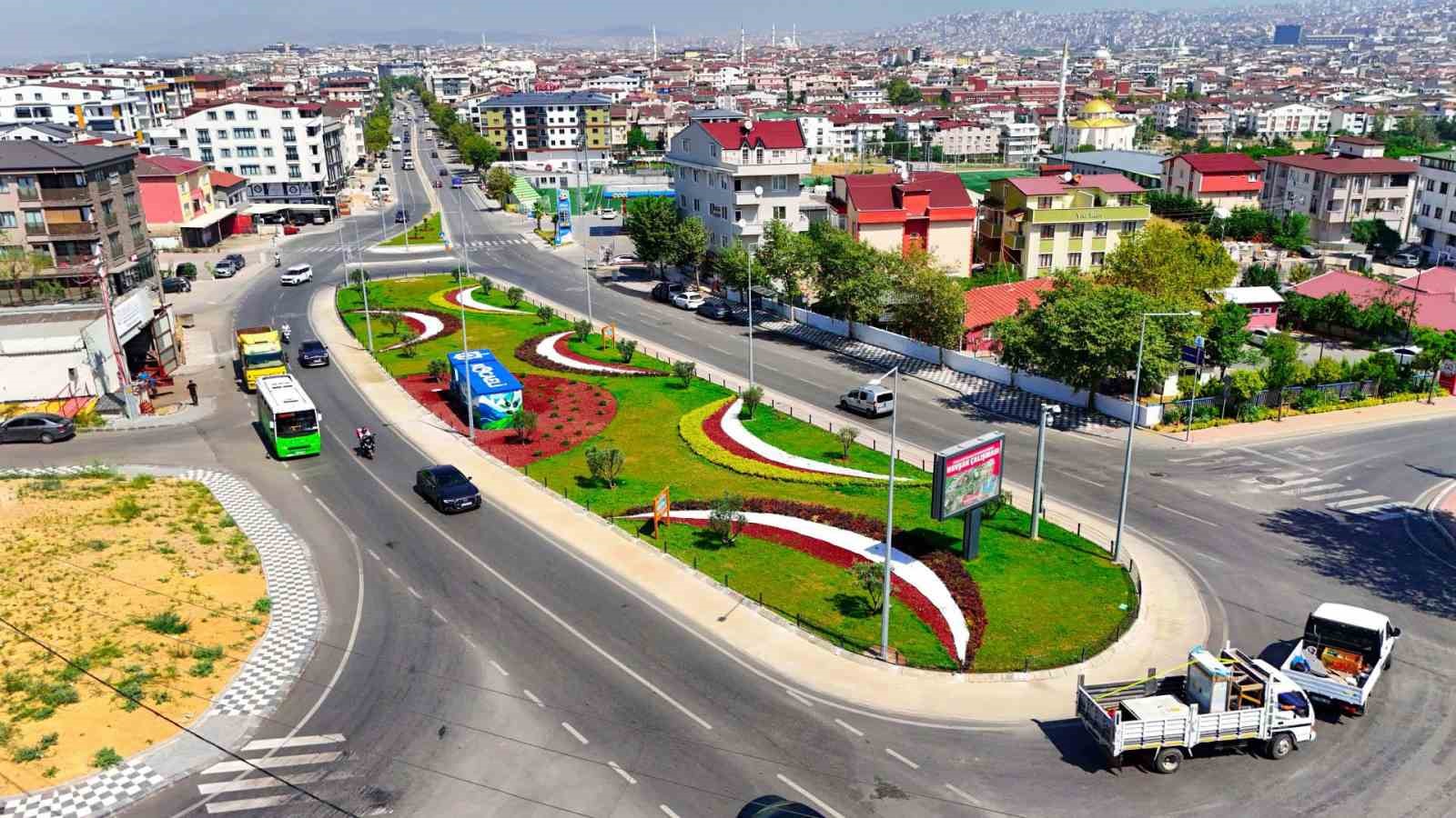 Darıca&rsquo;daki kavşakta trafik rahatladı, ulaşım hızlandı