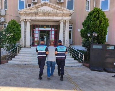 Didim&rsquo;de uyuşturucu su&ccedil;undan aranan şahıs yakalandı