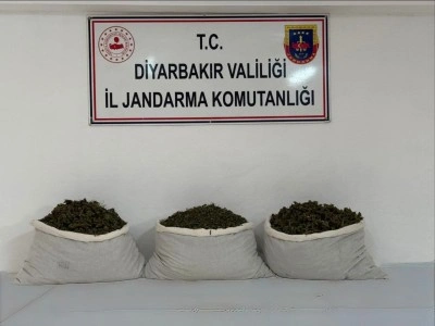 Diyarbakır'da uyuşturucu operasyonlarında 33 ş&uuml;pheli hakkında işlem yapıldı