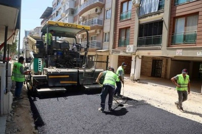 Efeler Belediyesi&rsquo;nden Albayrak Caddesi&rsquo;nde asfalt mesaisi