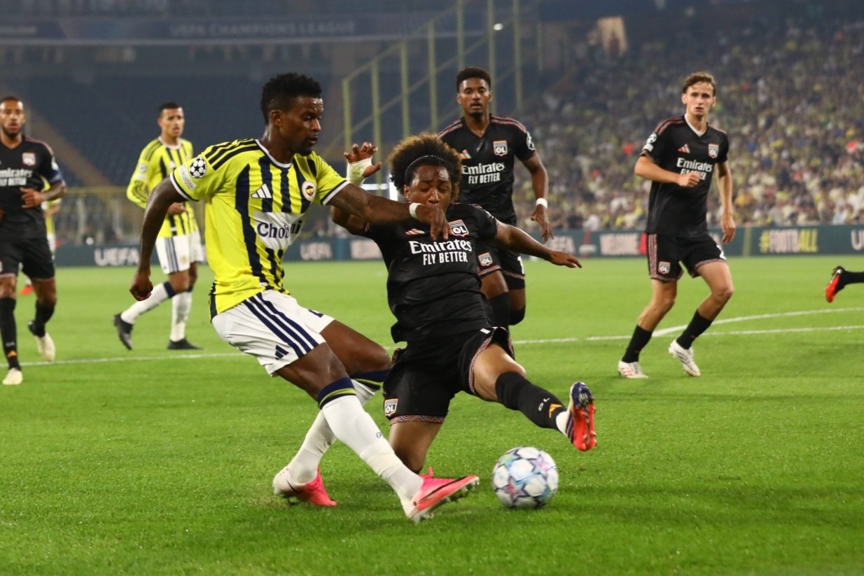 Fenerbah&ccedil;e, Lyon ile 2. kez berabere kaldı