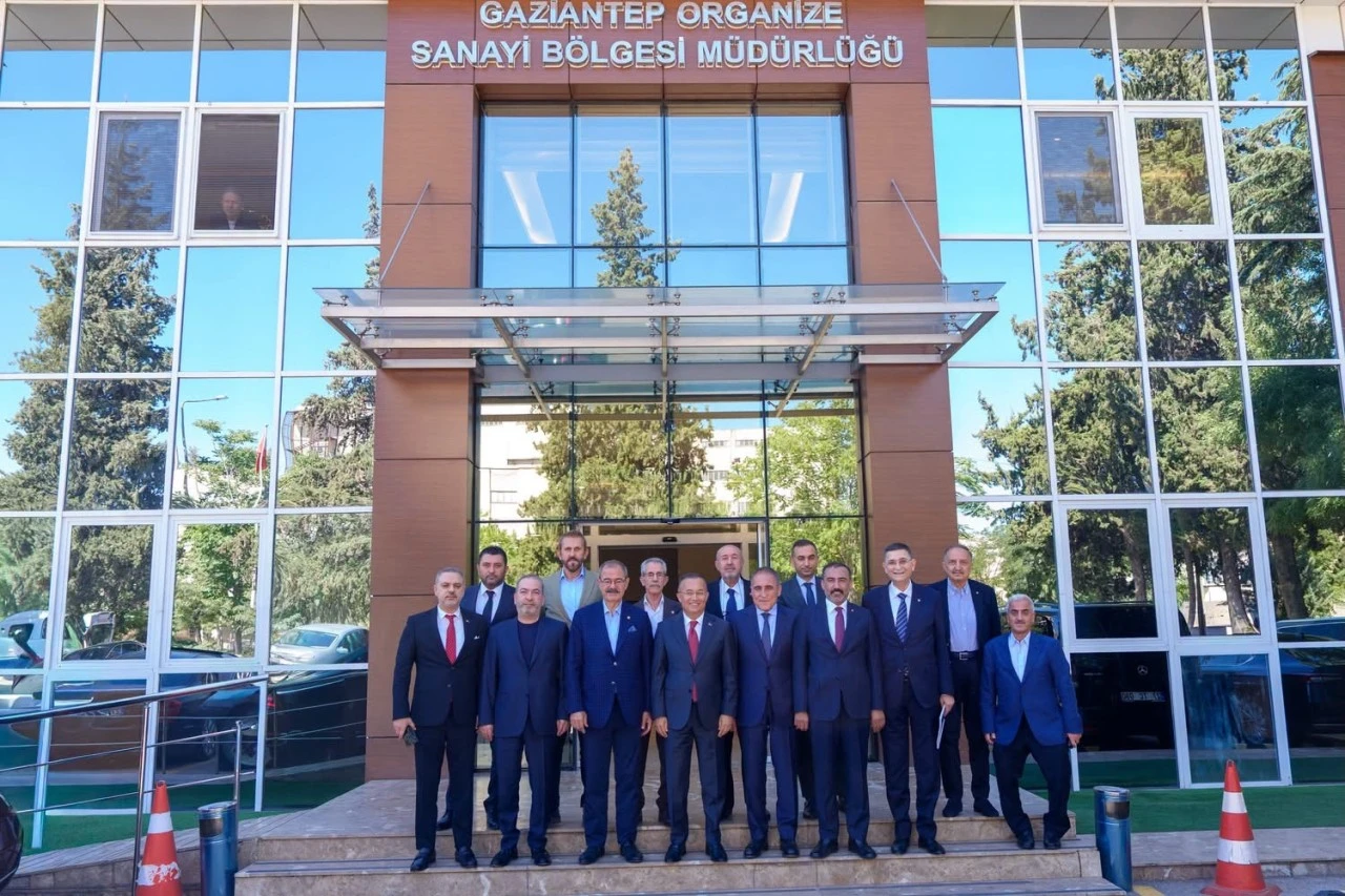 Gaziantep OSB&rsquo;de Ka&ccedil;ak d&uuml;kkanlar yıkılacak&rdquo;