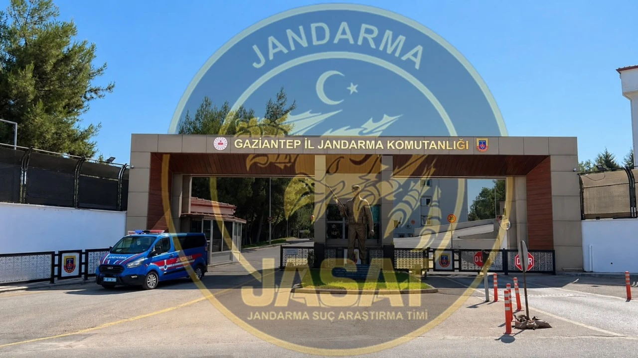 Gaziantep'te JASAT Operasyonu! 322 Aranan Şahıs Yakalandı