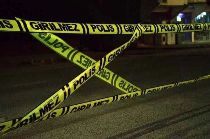 Gaziantep&rsquo;te Rezidansta Şok Eden Olay! Gen&ccedil; G&ouml;revli Silahla Yaralandı