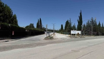 Genel m&uuml;d&uuml;r&uuml;n &rsquo;Rehin alındım, Otokar&rsquo;da bomba ihbarı yap&rsquo; mesajı ekipleri harekete ge&ccedil;irdi