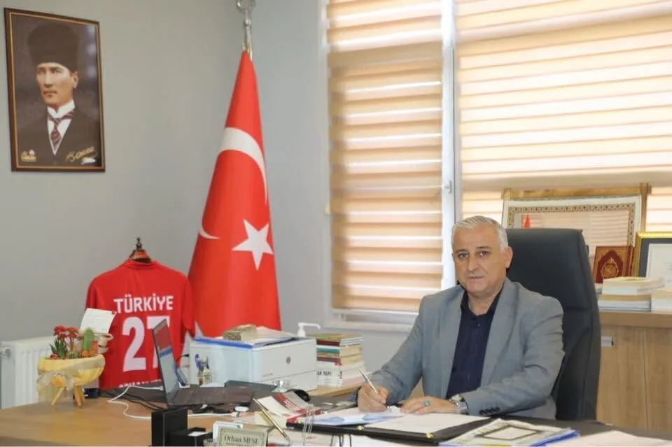 Nizip Belediyesi&rsquo;nde Başkan Yardımcısı Orhan Meşe G&ouml;revinden Ayrıldı