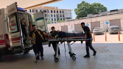 Otomobil ile geri d&ouml;n&uuml;ş&uuml;m aracının karıştığı kazada 1 kişi yaralandı