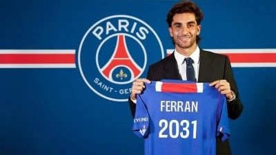 PSG Barcelona'dan transfer yaptı!