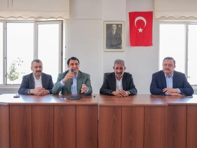 Şehitkamil Belediye Başkanı Umut Yılmaz Fıstık&ccedil;ılar Sitesi esnafını ziyaret etti