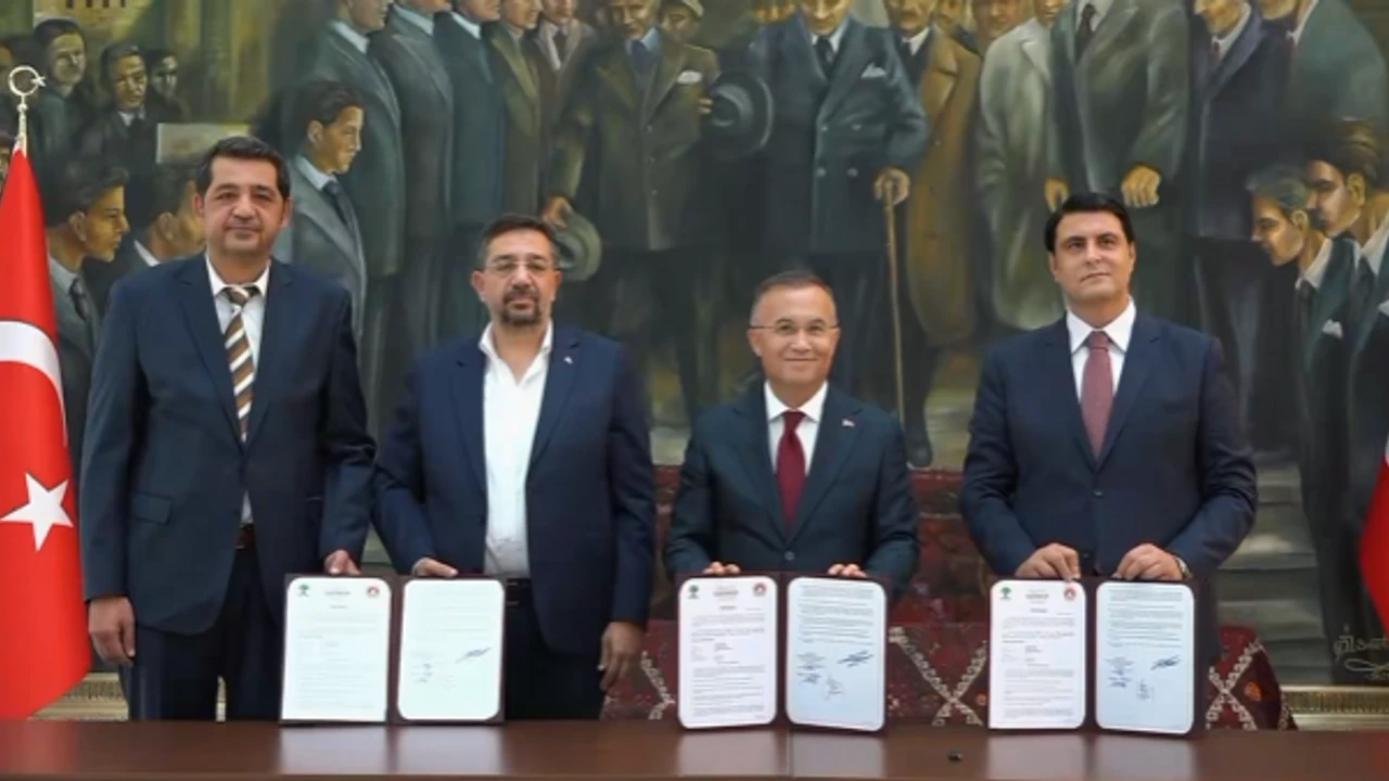 Şehitkamil&rsquo;e yeni sosyal tesis geliyor! Taziye evi i&ccedil;in protokol imzalandı