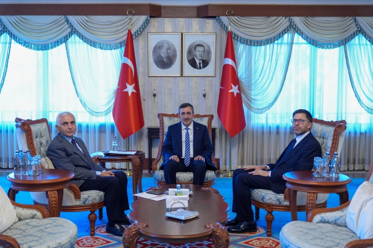 Siirt İ&ccedil;in &Ouml;nemli Yatırım ve Projeler G&uuml;ndemde