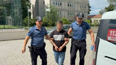 Silahından &ccedil;ıkan kurşun hastaneye isabet eden şahıs adliyeye sevk edildi