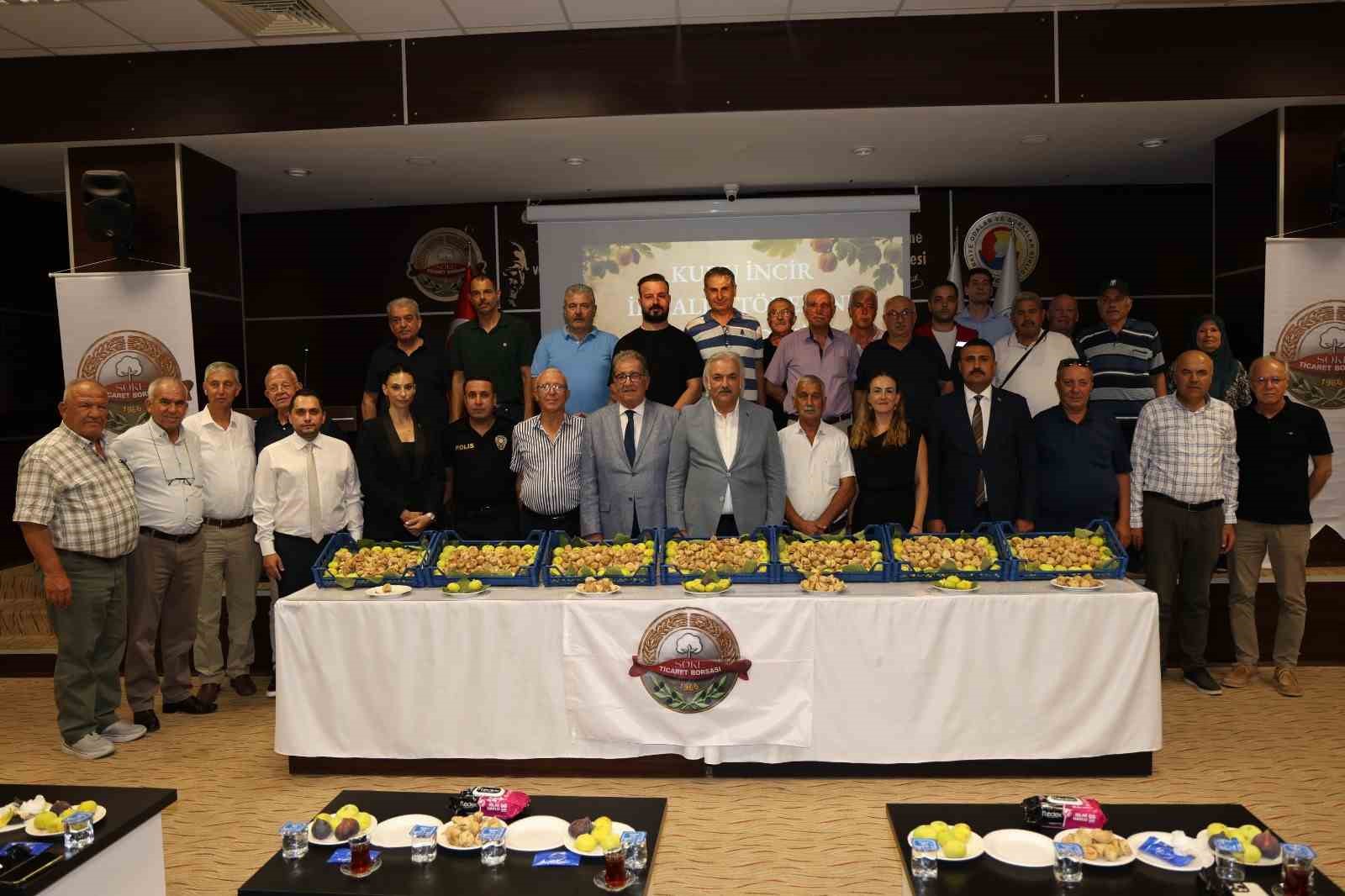 S&ouml;ke&rsquo;de sezonun ilk kuru inciri 600 TL&rsquo;den alındı