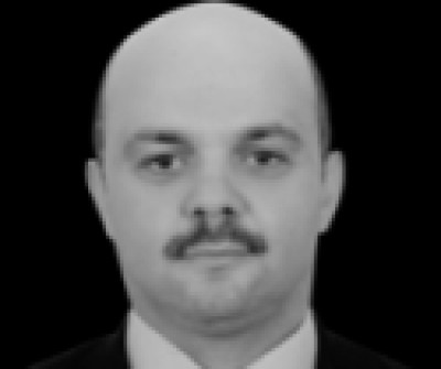 Tarikat mi cemaat mi holding mi yoksa &ouml;rg&uuml;t m&uuml;?
